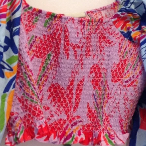 FARM Rio Mixed Color Birds Crop Top - Picture 11 of 15